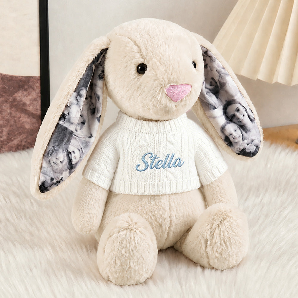 Foto-Hase mit Namenspullover – Personalisierte Geschenke für Paare