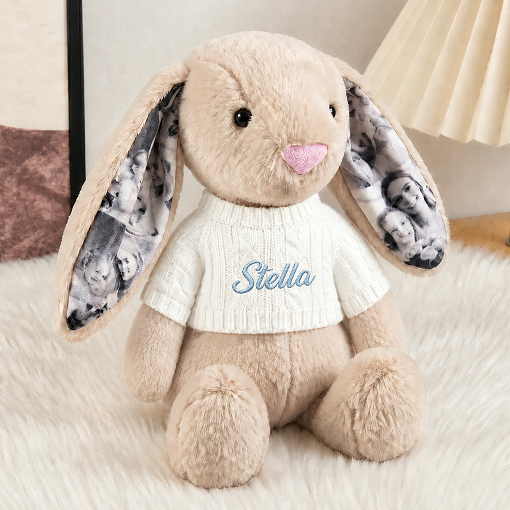 Foto-Hase mit Namenspullover – Personalisierte Geschenke für Paare