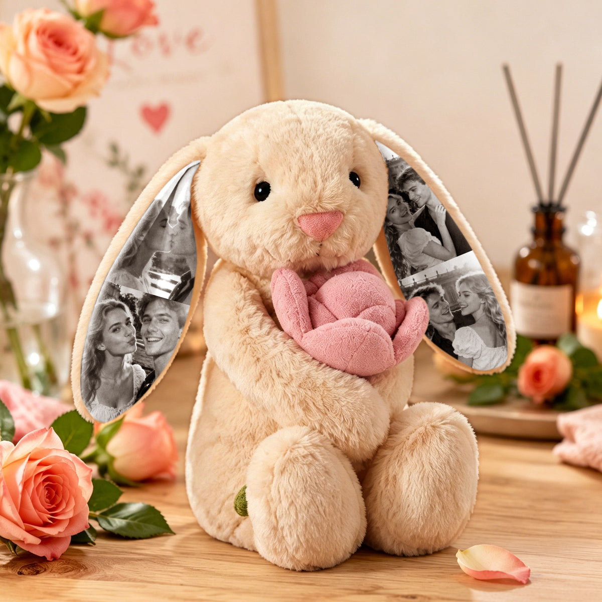 Foto-Plüschhase mit rosa Rose – Personalisierte Geschenke für Paare