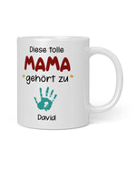 Diese tolle Mama gehört zu Personalisierte Tasse - Geschenk für Mama – Ansicht 2